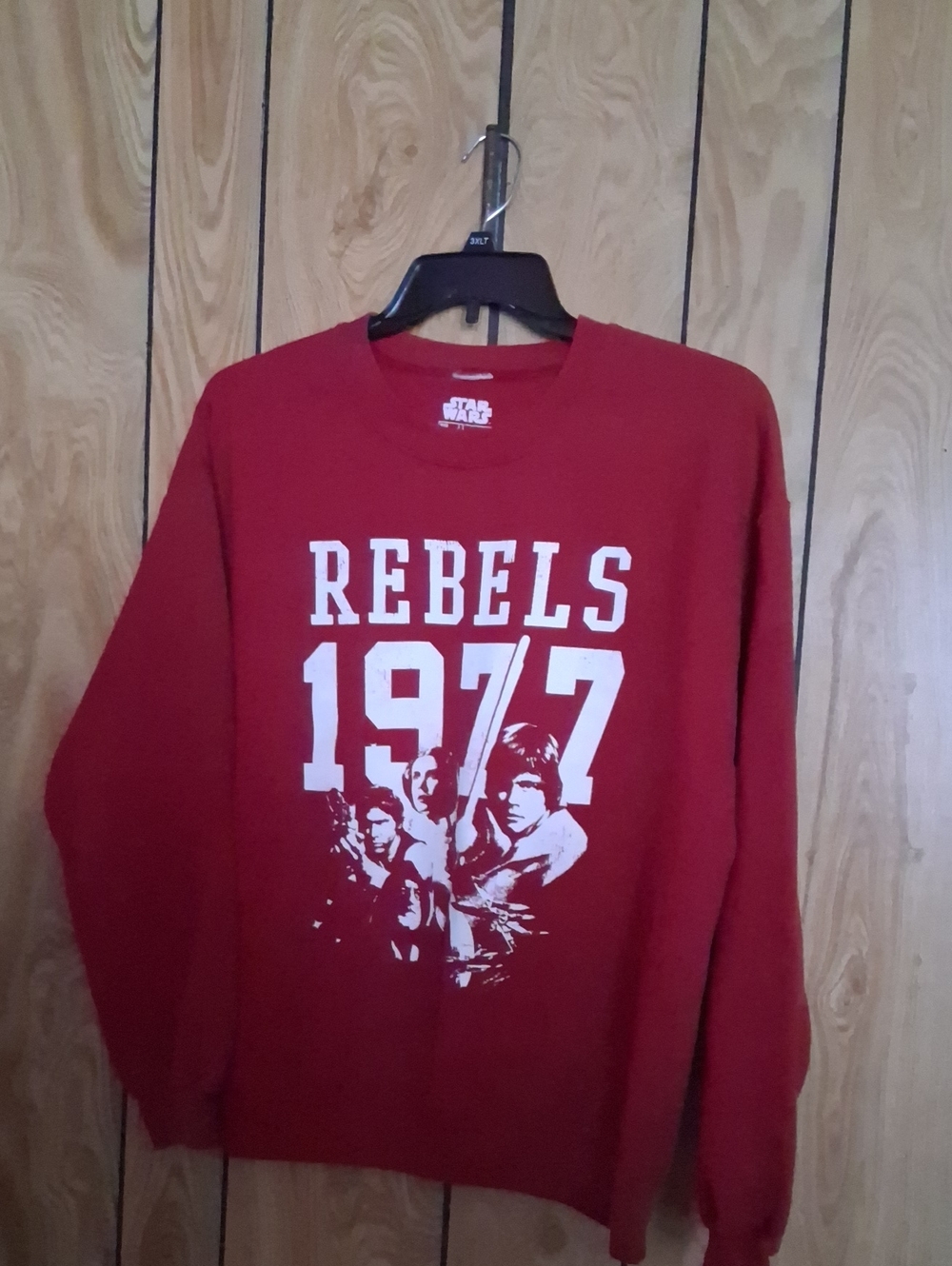 Star Wars Men's Red Crewneck 'REBELS 1977' Graphic Sweatshirt